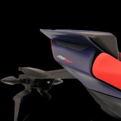 Aprilia 660 Sitz Cover Sozius Winglets ab 2020